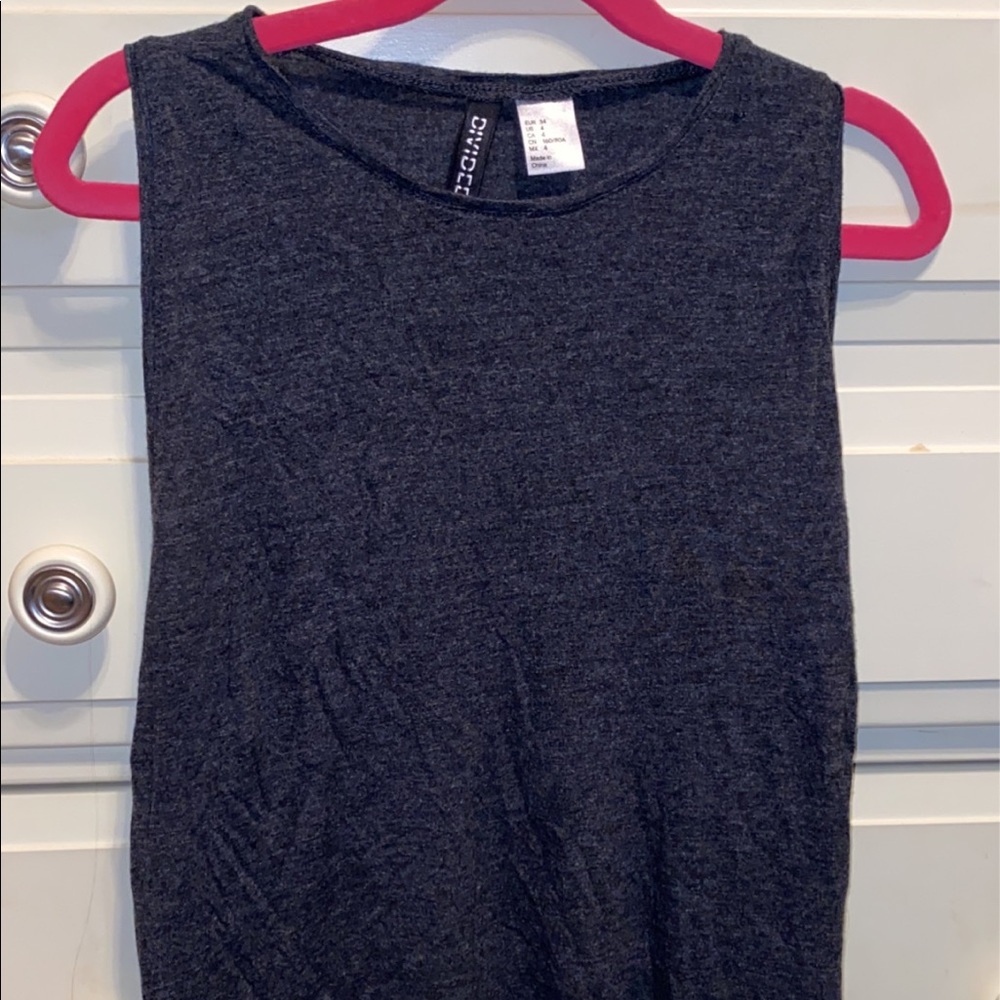 Dividend Tank Top